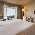 The Lince Otel